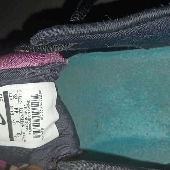 Nike Air  Vapor Size 10 Sneakers - Picture 5 of 9